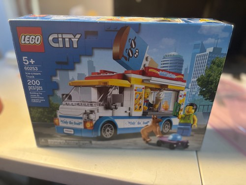 LEGO CITY: Ice-Cream Truck (60253) With Box - manual - incomplete - Picture 13 of 14