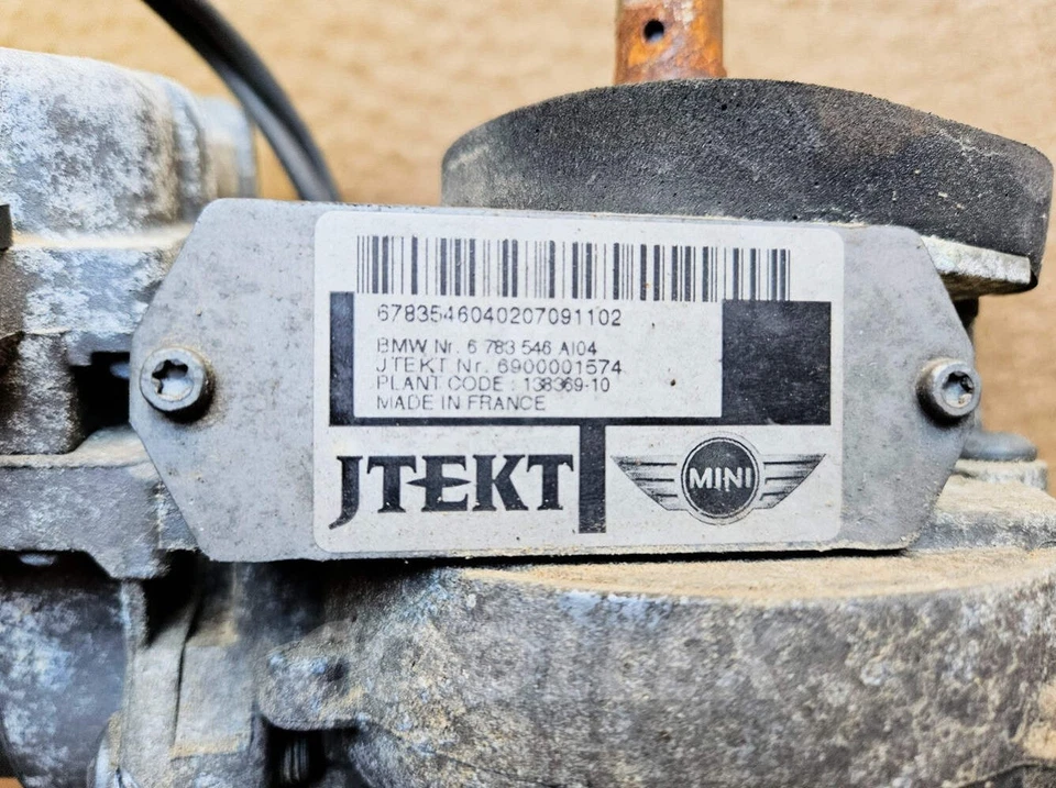 /\ 07-14 Mini Cooper Clubman engranaje de cremallera de dirección 32-10-6-856-876 OEM usado Foto 3 de 4