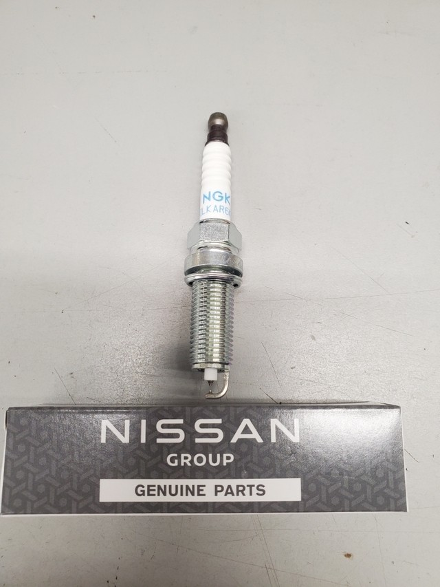 Genuine Nissan Spark Plug 22401-ZH015