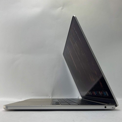 2022 Apple MacBook Air 13,6" M2 8C GPU 3,5 GHz 8GB RAM 256GB SSD MLY13LL/A - Foto 3 di 24