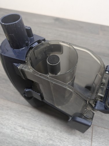 Shark IF250UKT 31 Vacuum Cleaner Parts - Main Body Only - Slight Crack - Picture 9 of 16