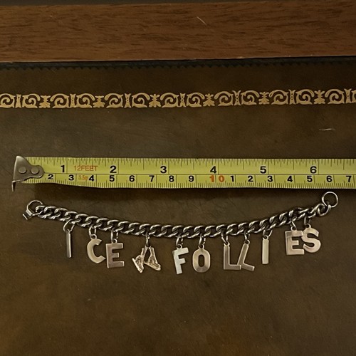 Vintage Ice Follies Souvenir Charm Bracelet - Picture 5 of 5