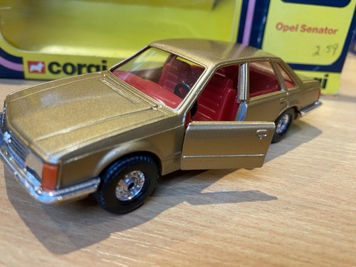 Vintage Corgi 329 Opel Senator Metallic Gold Boxed - Picture 4 of 6