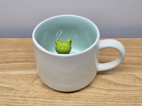 Taza de café Frog Inside estatuilla de porcelana 3D grande - Imagen 3 de 7
