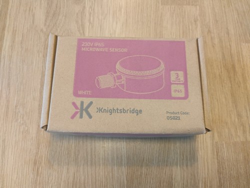 Knightsbridge Microwave Sensor ip65 For External Lights - Picture 2 of 3