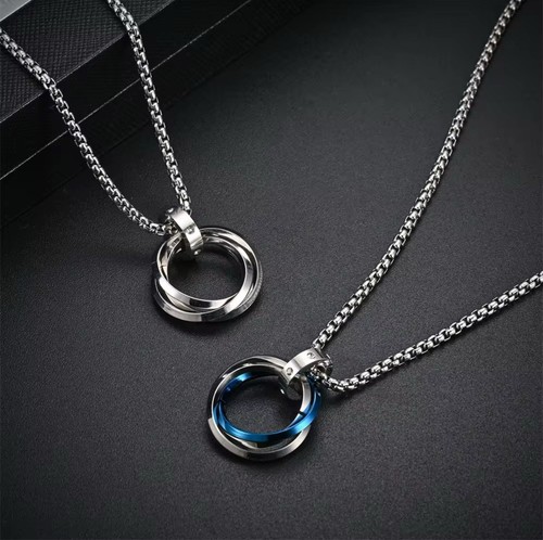 Stainless Steel Three Ring Circle Pendant Necklace Chain Geometric Pattern - Picture 3 of 23