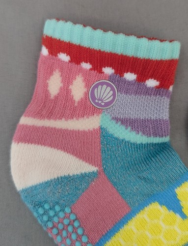 Bombas x Disney Princess Toddler Gripper Sock Set Premium Tube Pack Size 5-8.5 - Picture 13 of 15