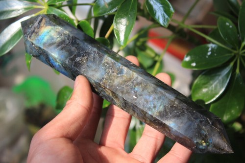 495 g MINERAL DE LABRADORITA NATURAL DE ALTO GRADO / PUNTO VARITA DT GEMA 1 - Imagen 6 de 19