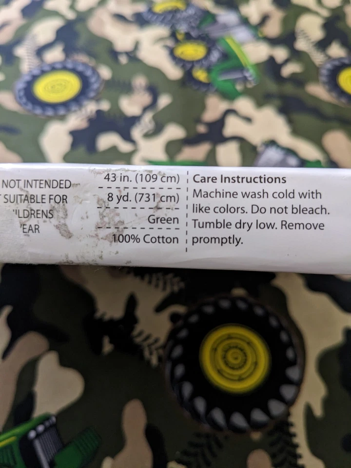 17x42" Cotton John Deere Cotton Fabric Camouflage Camo Tractors Green - Image 4 of 4