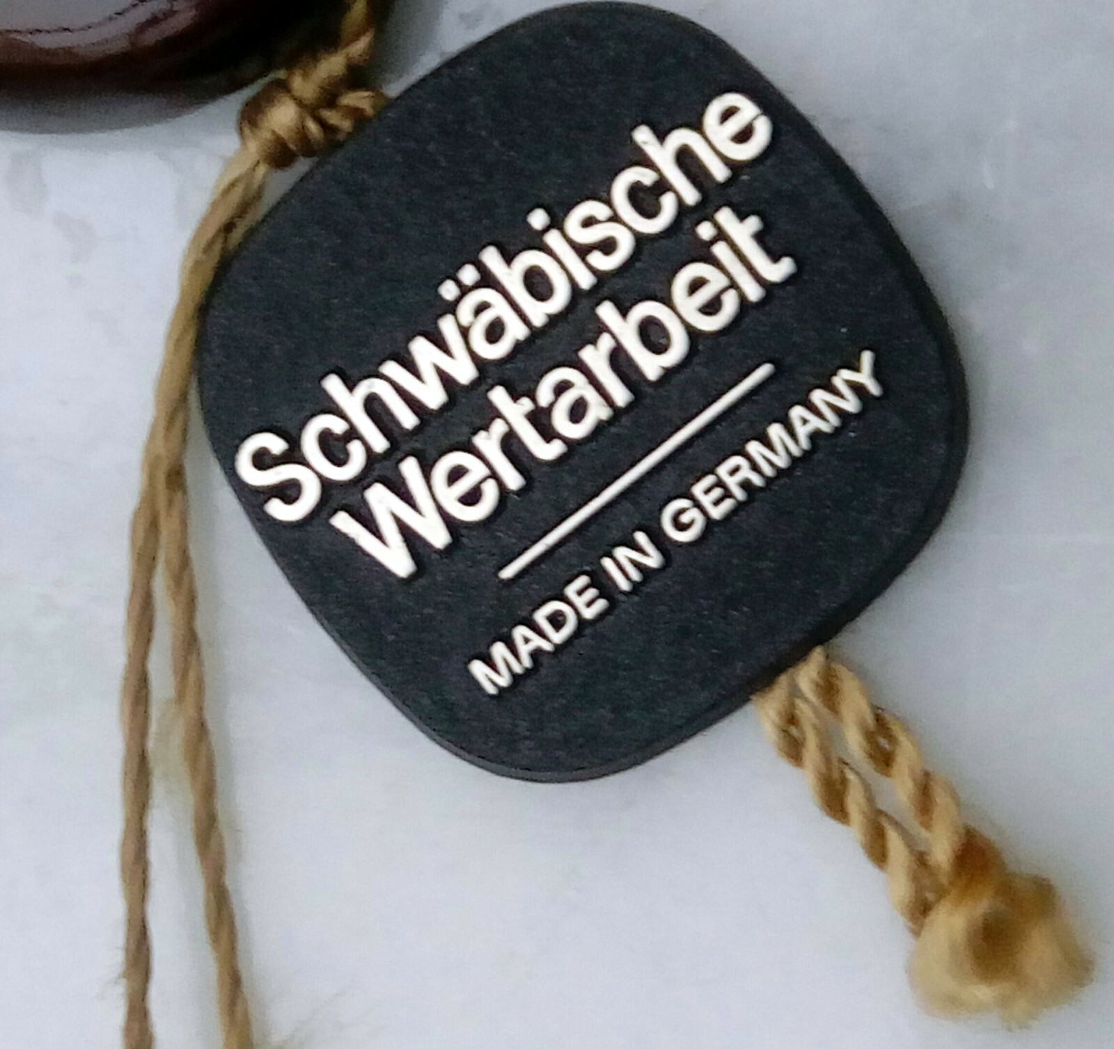 Bild 2 von 4