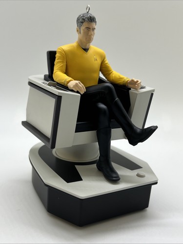 2024 Hallmark Keepsake Star Trek Strange New Worlds Capitán Christopher Pike NUEVO - Imagen 3 de 3