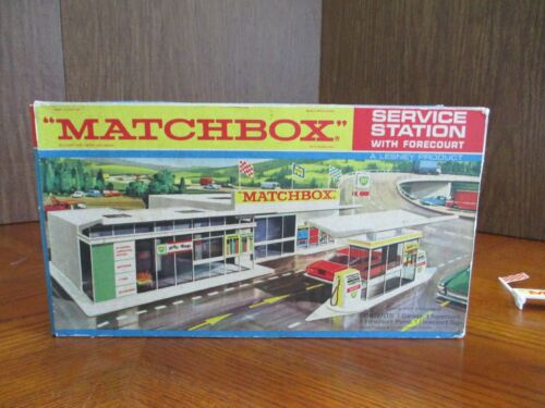 Matchbox MG-1C BP Service Station in Original Box, Near Mint Condition! - Picture 17 of 24
