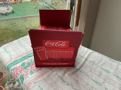 VINTAGE CASE OF 12 GREEN TINT GLASS COCA COLA 3" MINI SHOT GLASSES GREAT 2.25oz - Imagen 7 de 12