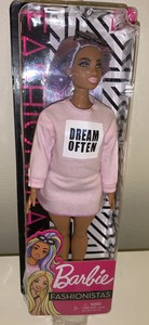 barbie fashionistas doll 136