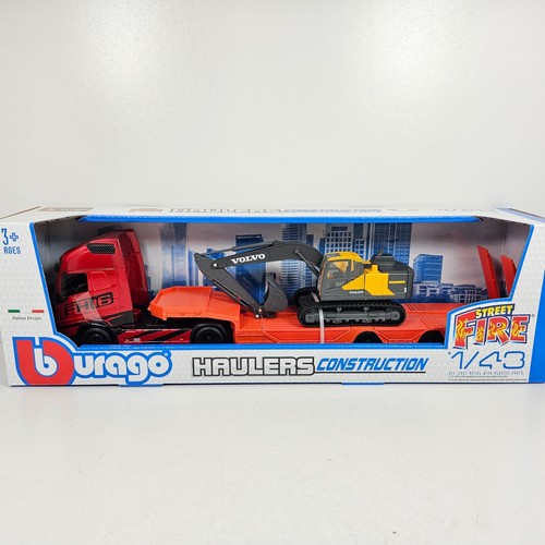 1/43 Camión truck trailer Volvo FH16 transporte maquina Volvo Burago - Imagen 4 de 4