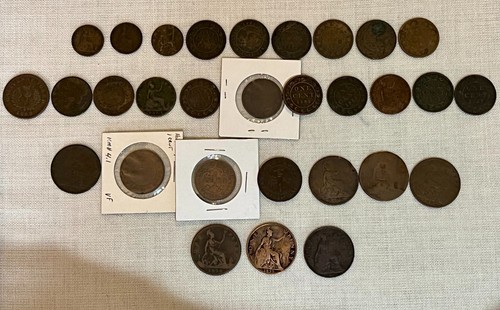 Lot of 30 19th Century Queen Victoria Pennies and Half Pennies - Picture 21 of 24