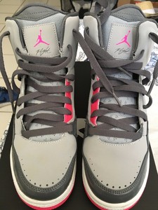 jordan flight grey