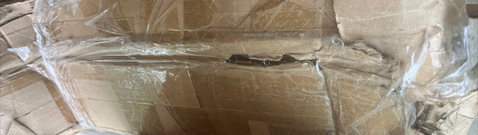 Consola de audio y video montada en la pared PREPAC Altus - Entretenimiento Espresso GRATIS Foto 3 de 4