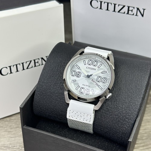 NUOVO✅DAY DATE✅ Orologio Uomo Citizen EcoDrive Camouflage Grigio Bianco Nylon AW0011-09J - Foto 10 di 20