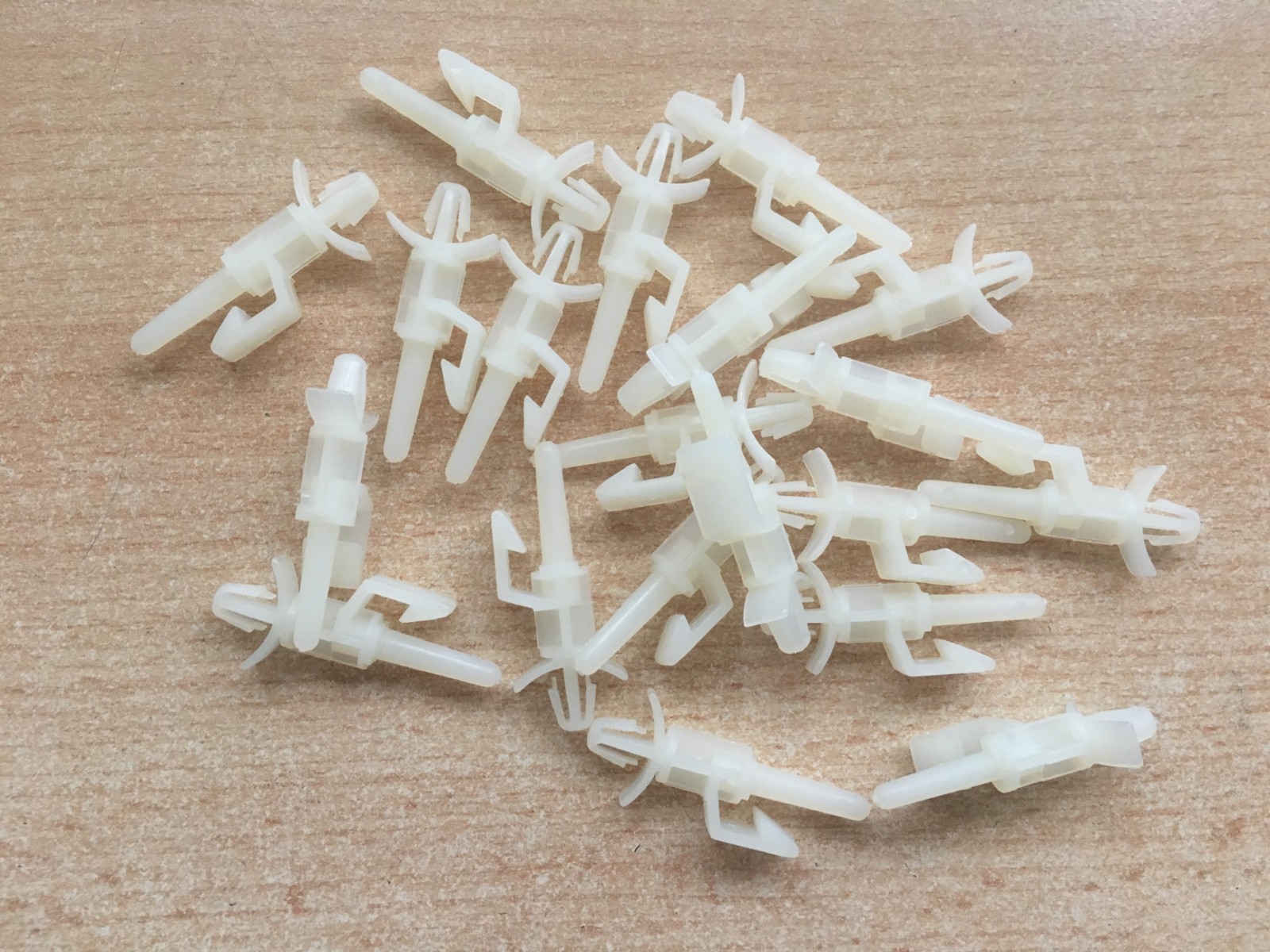 PCB Board Support Edge Holding / Screw Lock Winged Nylon 12.70mm Z2884