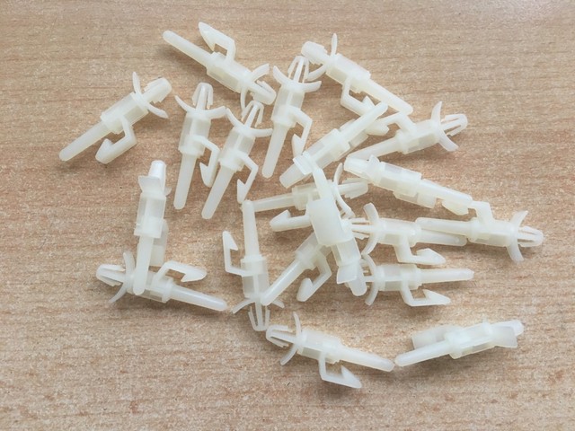 PCB Board Support Edge Holding / Screw Lock Winged Nylon 12.70mm Z2884 PCB Board Support Edge Holding / Screw Lock Winged Nylon 12.70mm Z2884
