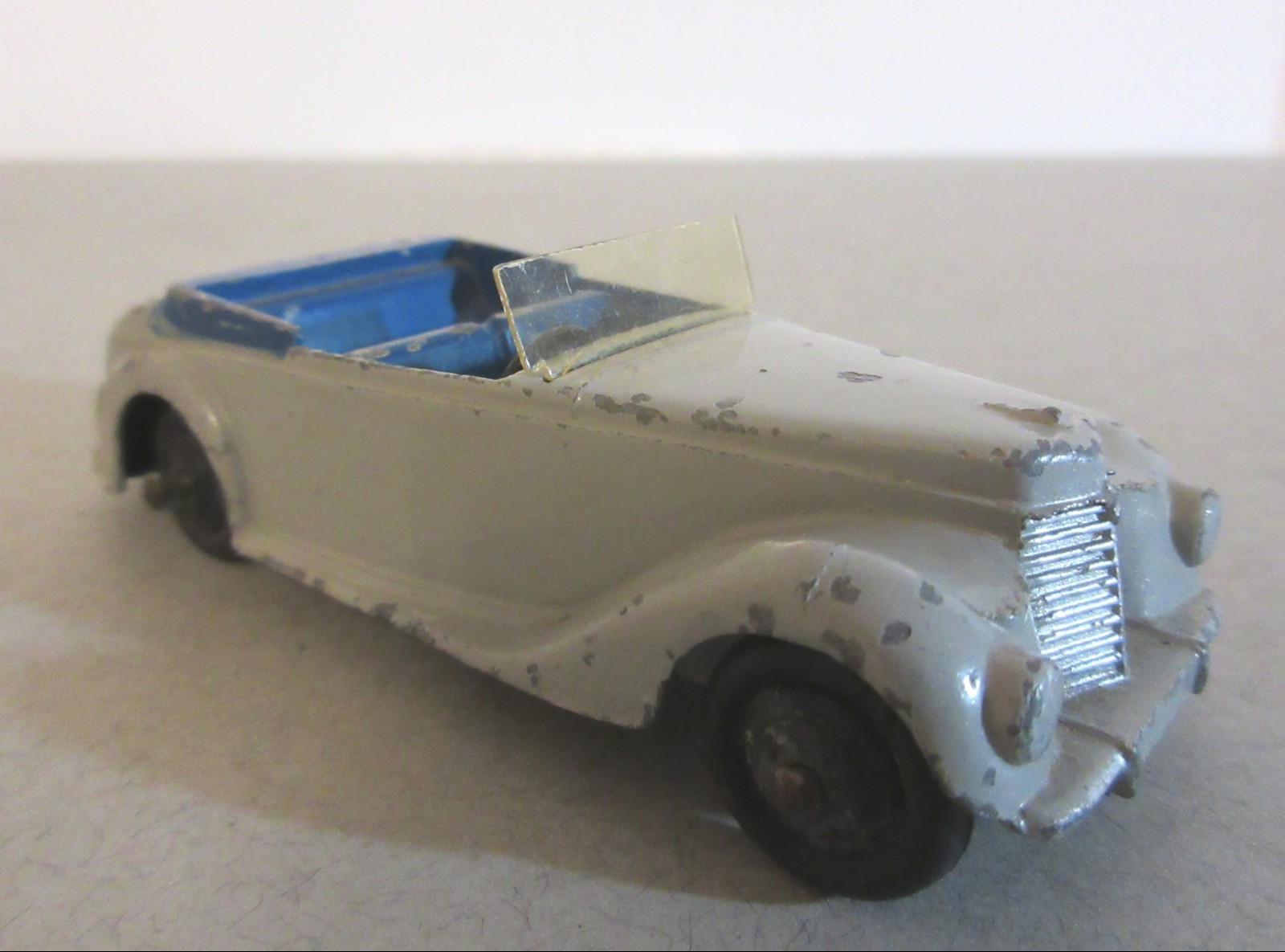 Dinky Toys Armstrong Siddeley Coupe versión temprana Coche - 1940s Dinky coches de juguete Dinky Toys Armstrong Armstrong Armstrong Siddeley Coupe versión temprana Coche - 1940s Dinky coches de juguete f5dd40