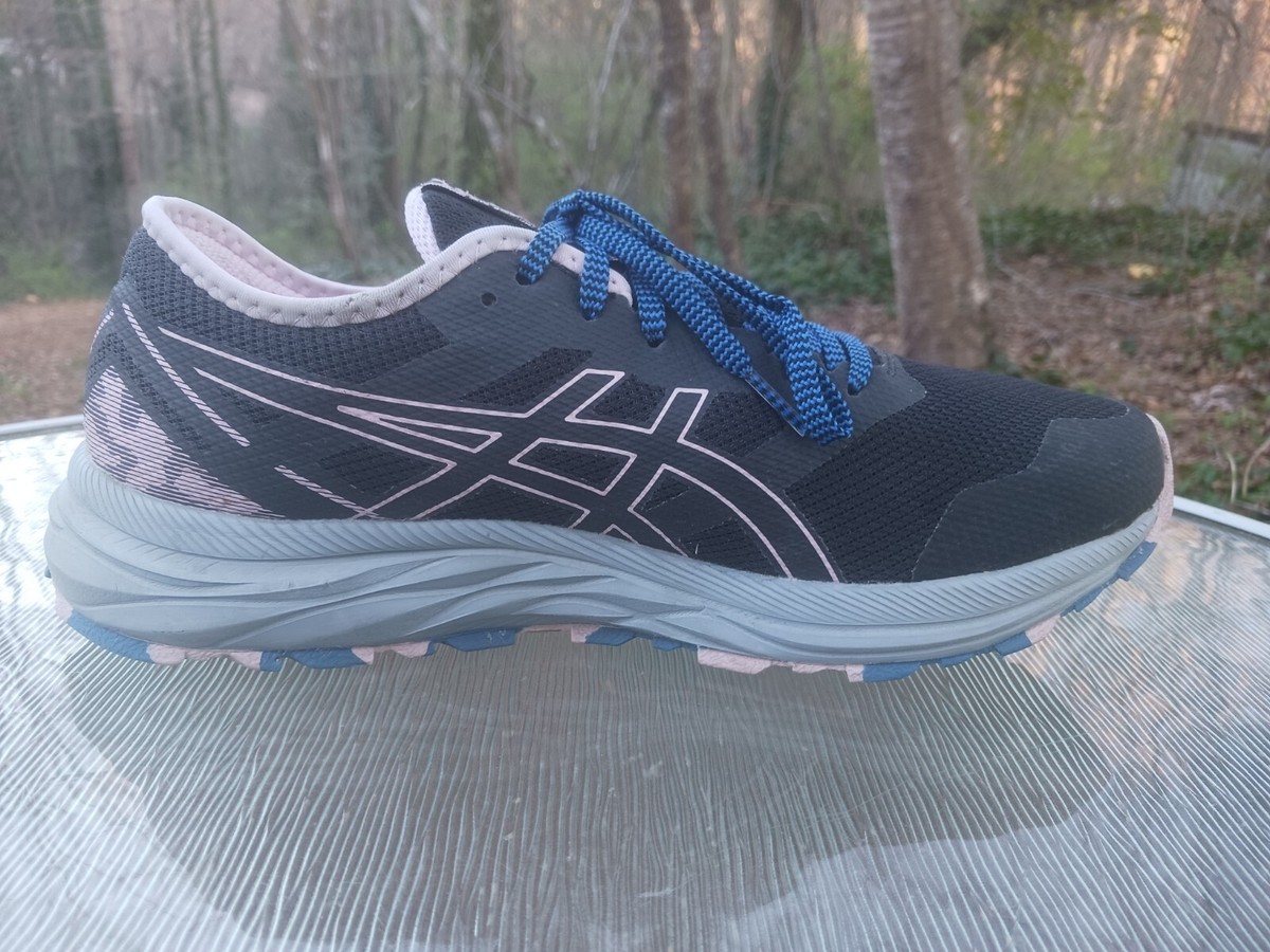 Women's Asics Gel-Excite Trail Running Shoes Black Size 11 / 43.5