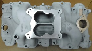 GM-6269318-BB-Chevy-Aluminum-marine-intake-Brass-Inserts-Spread-Bore-Flange