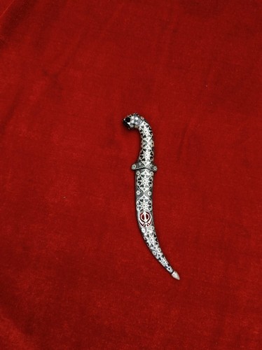 Koftgiri Lion Shape Dagger, damascus steel blade, koftgiri texture, - Picture 3 of 8