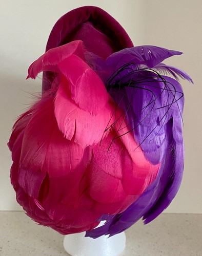 VTG Hat Raspberry Percher Purple & Pink Feather Plumes Ere Nouvelle NY Early 40s - Picture 3 of 11