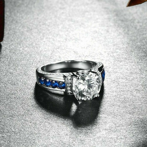 Anillo de compromiso de moissanita blanca y zafiro azul de 2,30 quilates enchapado en oro blanco de 14 quilates - Imagen 4 de 5