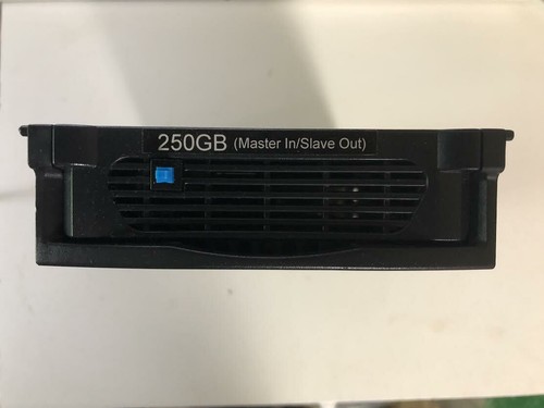 BT-32 HDD IDE 2.5", 3.5" Hard Drive Mobile Rack for 5.25"Bay Tray Only - Afbeelding 1 van 4