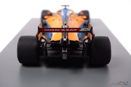 McLaren MCL35M - Daniel Ricciardo (2021), Winner Italian GP, 1:18 Spark 18S602 - Picture 9 of 9