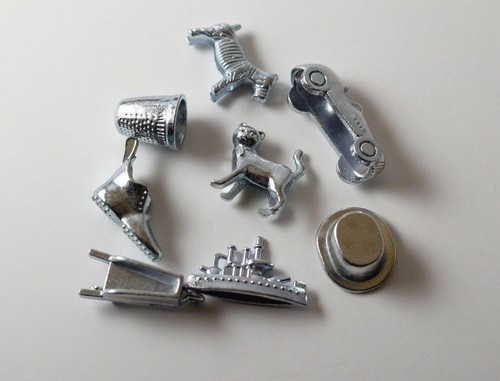 Monopoly Spiel Ersatzfiguren/Beweger/klassische Medaille Menge 8 Parker Familie Katze - Bild 1 von 5