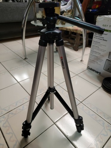 Ambico Video Camera Tripod 19in - 44in Mint Condition - Picture 4 of 5