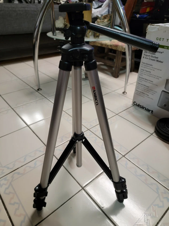 Ambico Video Camera Tripod 19in - 44in Mint Condition  - Image 4 of 4