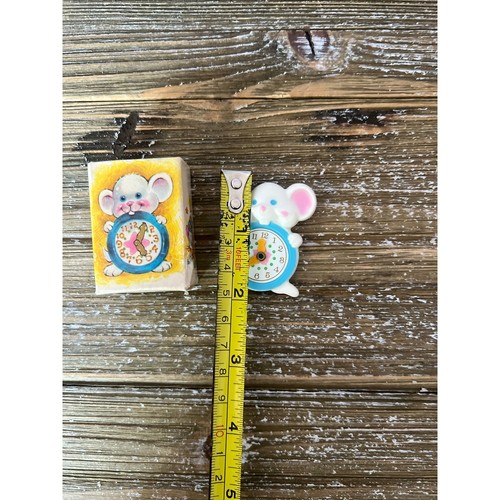 70s Vintage Avon Pin (MM2) - Minute Mouse w/ Clock Kitschy - Picture 5 of 6