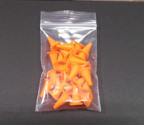 Traffic Cones Pylons 28mm Scatter Terrain x24 Tabletop Wargame Zombie Apocalypse - Picture 3 of 4