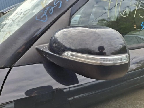 Used Left Door Mirror fits: 2014 Kia Soul Power non-heated w/turn signal Left Gr