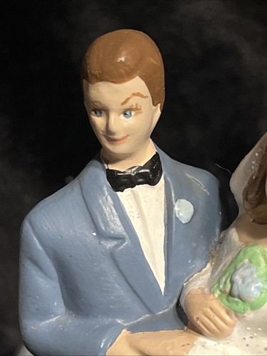 Cake topper matrimonio sposo capelli castani occhi azzurri - Foto 9 di 11