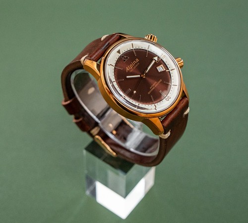 Alpina Seastrong Diver Heritage AL-525BRC4H4 Swiss Automatic Watch DISCONTINUED - Picture 3 of 9