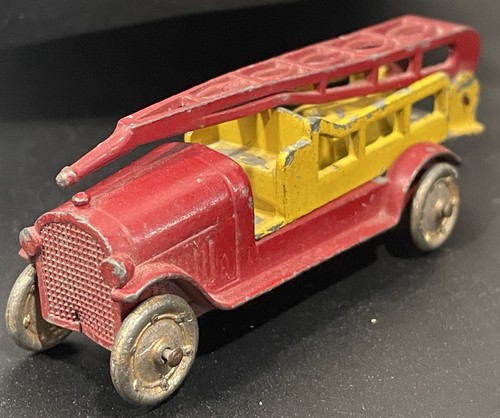 Tootsietoy No. 4653 Diecast 20er Jahre Wasserturm Feuerwehrauto Spielzeug Antik Vintage Spielzeug