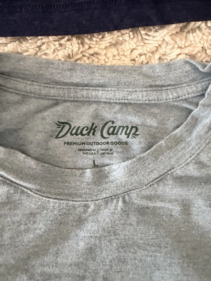 Duck Camp Bamboo Crew Pocket T shirt.  Lot of 4. Green, Blue, Navy, Orange. Used - Image 4 of 4