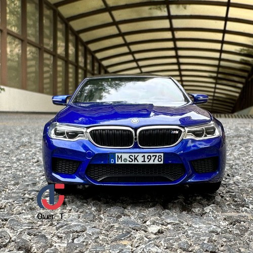 Original NOREV OEM 1:18 BMW M5 G30 2018 Alloy Car Model - Picture 9 of 18