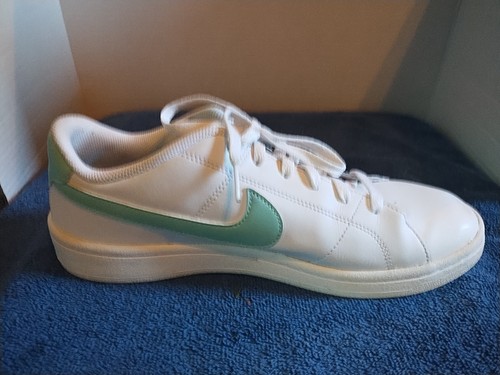 Nike Women’s Size 11 Court Royale 2 White Aqua Green Skate Sneakers CU9038 104 - Picture 7 of 24