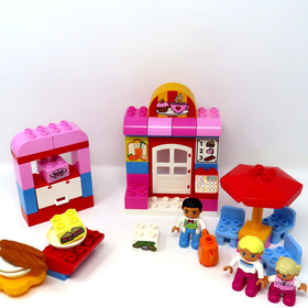 Lego Duplo 10587 Cafe Complete Set Figures Food Umbrella No Box / Instructions