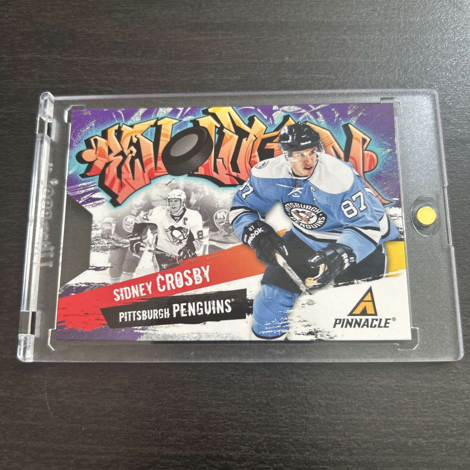 2011-12 Pinnacle Revolution Sidney Crosby #5 Die Cut Insert Pittsburgh Penguins