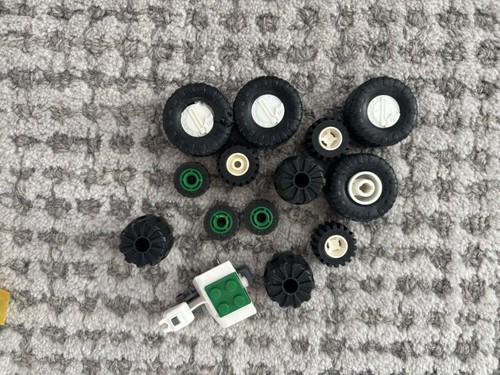 Lego Bricks Lot Of 4.5 lbs Pounds Miscellaneous Colorful Pieces Print On Decal - Picture 6 of 9