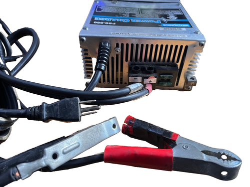 Pre Owned Midtronics PSC-550S KIT Fully Automatic 12V 55A Regulated DC Power Sup - Bild 3 von 10