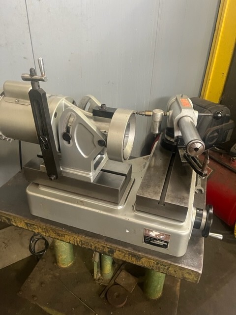 Cuttermaster Endmill Grinder, Model 300 - Picture 3 of 5